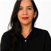 Profesora integral con experiencia en la enseñanza de varias materias ( Inglés , español, matemáticas, etc.)